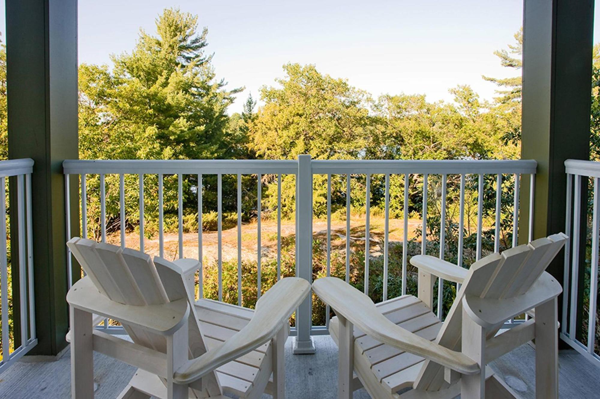 By Marriott Muskoka Wharf Hotel 3*