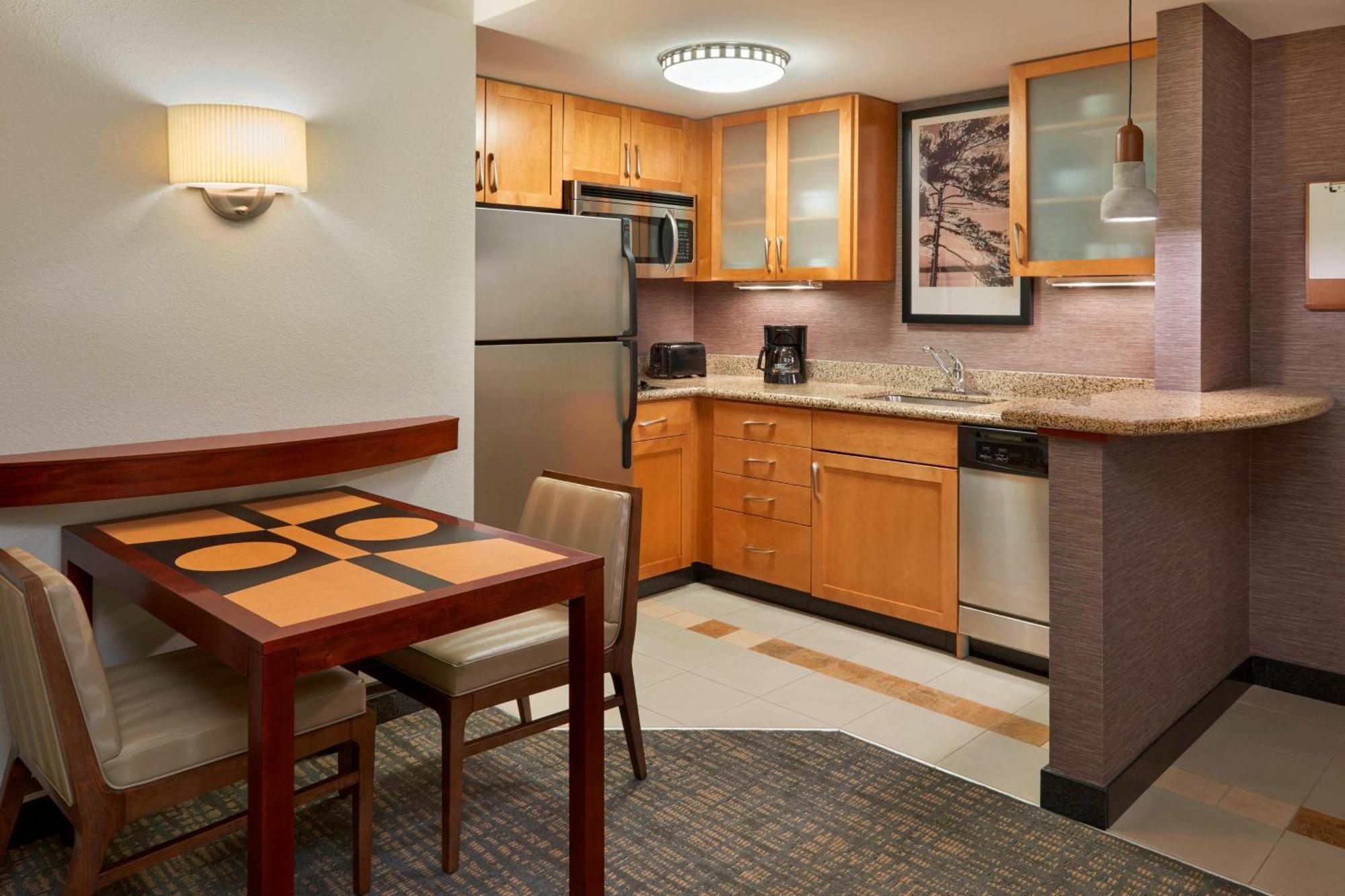 By Marriott Muskoka Wharf 3*