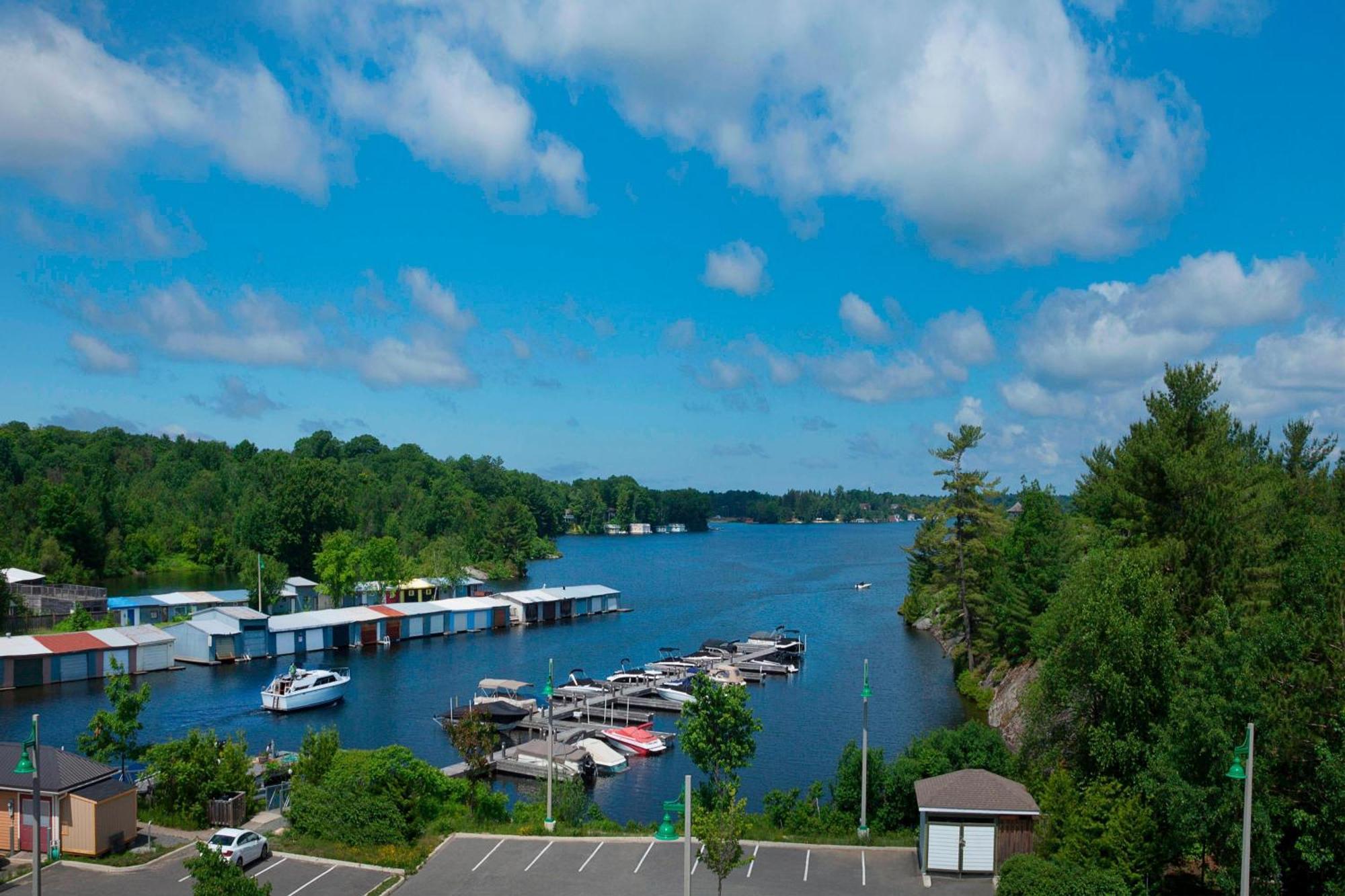 By Marriott Muskoka Wharf Hotel 3*