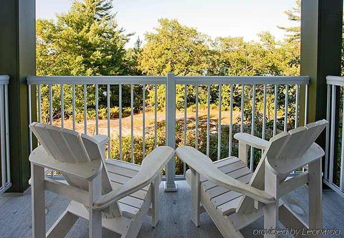 By Marriott Muskoka Wharf 3*